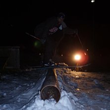 Ute och glider lite.. Foto: Fotograf johnny. &Aring;kare: Fredrik Unger.