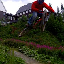 Foto: Johan Lantz. &Aring;kare: Tobias Linde.