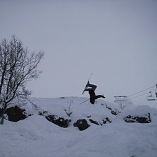 Go p&ouml;s skid&aring;kning med lite dropp o hopp . Foto: Tobias Boberg. &Aring;kare: Oskar Boberg.