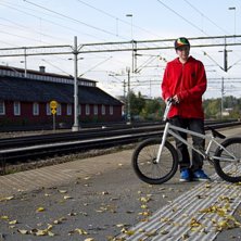 .. Foto: Tobias. &Aring;kare: Erik johansson.
