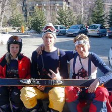 Innan off-pist repan nedf&ouml;r Le Valoise. Foto: Daniel Lasarus. &Aring;kare: Tess,Marta,Hara.