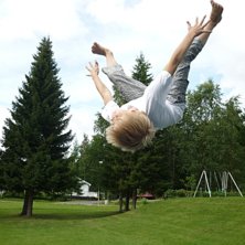 jag g&ouml;r backflip truck driver. Foto: hannes isaksson. &Aring;kare: maximilian eliasson .