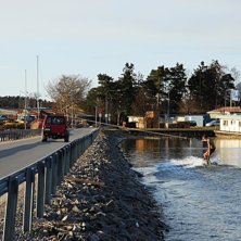 Ja, vad g&ouml;r man inte :D. Foto: Patrik. &Aring;kare: Johan.