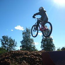 Foto: Macke. &Aring;kare: Simon Br&auml;nnstr&ouml;m.