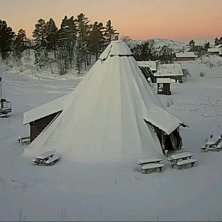 Nysn&oslash;!
Kommet 10-15 cm nysn&oslash; i l&oslash;pet av siste d.