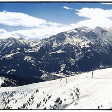 Fr&aring;n mars 2011. Utsikt ner mot Kaprun (byn).. Foto: Seth Pylad.