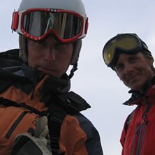 Inf&ouml;r tre lyft till gr&ouml;nfj&auml;ll. Foto: Thomas. &Aring;kare: Rickard/Mange.