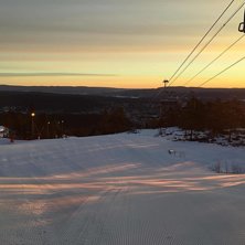 Vi er klare for en nydelig dag i bakken!
-7 grader.