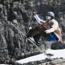 Vegard &Ouml;ye i n&auml;rbild p&aring; det sista hoppet i linj. Foto: Mats Kahlstr&ouml;m. &Aring;kare: vegard &ouml;ye.