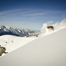 efter n&auml;stan en veckas konstant sn&ouml;ande visade s. Foto: Max Ahlberg. &Aring;kare: Jonas Andersson.