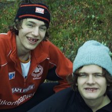 &Ouml;verlevnadsuppdrag i den J&auml;mtl&auml;ndska vildmarken. Foto: Simon Lundgren. &Aring;kare: Alexander Eriksson och Per Hjalmars.