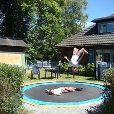 jag lyckas g&ouml;ra en backflip och chilla p&aring; samma . Foto: jag. &Aring;kare: jag.