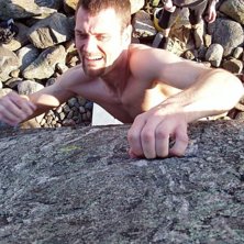 Andreas k&auml;mpar med &amp;quot;Traktor&amp;quot;.. Foto: Johan Olofsson. &Aring;kare: Andreas &Aring;berg.