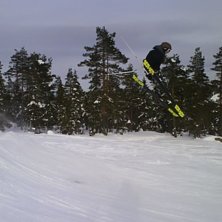 Hoppar lite i Fj&auml;llberget. Foto: Denise Bergstr&ouml;m. &Aring;kare: Jimmy.