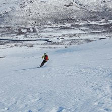 Frugan speedar ned mot Umfors.. Foto: Daniel Albing. &Aring;kare: Malin Albing.