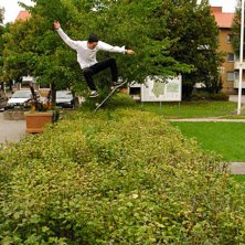 Jag med en kick flip. Foto: Andreas &amp;quot;SpindelApan&amp;quot; karlsson. &Aring;kare: Oskar Wiberg.