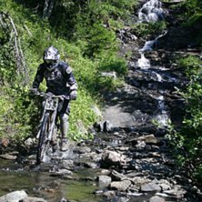 Foto: Roger Hanssaon. &Aring;kare: Robert Ryttse.