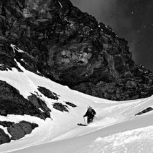 Natt?. Foto: Alfred Bols&ouml;y. &Aring;kare: Ludwig Kolmberger.