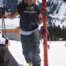 Jobbigt n&auml;r inte liftarna funkar... Foto: Tomas Pernek. &Aring;kare: Fredrik Mollqvist.