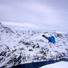 Jag suger p&aring; att landa bakl&auml;nges men varf&ouml;r int. Foto: M&aring;rten &Aring;gren. &Aring;kare: Magnus Kring.