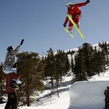 lowfive!. Foto: Jacob gustavsson Swedenprophoto. &Aring;kare: Julius Aspman.