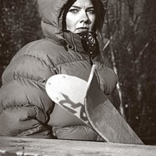 dynastar model shoot. Foto: hadleigh thompson. &Aring;kare: nicole matei.