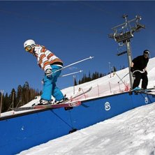 hajkade lite rails en solig v&aring;rdag :)

L&auml;ngst . Foto: Henrik Tindefjord. &Aring;kare: Johan Eriksson Christian Lindstr&ouml;m Tim Andersson.