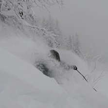 Djup och kall sn&ouml;. Ahh. Foto: Jonas Abrahamsson. &Aring;kare: Daniel Olsson.