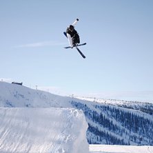 F&ouml;rsta soliga, lediga Arena-chill dagen p&aring; 09. S. Foto: Jay Frid. &Aring;kare: Conny Mellgren.