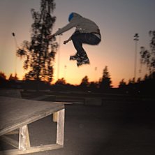 K&ouml;r ett litet hopp. Foto: Mattias Larsson. &Aring;kare: Elias Henderson.