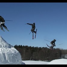 360 i Flottsbro, en fin v&aring;rdag!. Foto: Anton Mattsson. &Aring;kare: Christoffer &Ouml;stman.
