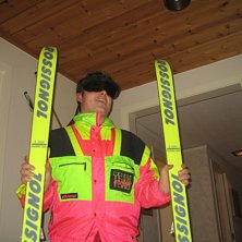 hade lite kul med n&auml;sta s&auml;songs utrustning..... Foto: jag. &Aring;kare: niklas.