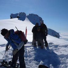 Google earth co-ordinates

45&deg; 57&amp;#039; 51.. Foto: Adam Van den Bussche.