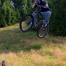 cyklar igen. Foto: Kw Olsson. &Aring;kare: Love G&ouml;ransson.