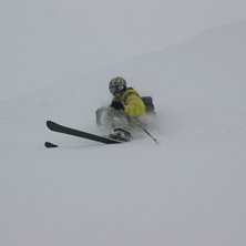 Sn&ouml;n hade vr&auml;kt ner och sikten var lika med noll. Foto: Lina Barryd. &Aring;kare: Linus Hougland.