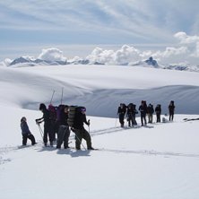 Pa vag emot varan overnattning pa Oboes ostra sida. Foto: Annika Andersen. &Aring;kare: Outdoor ed ganget.