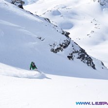 Foto: Marc Tomkinson www.lespace.com. &Aring;kare: Andre Israel www.freshtracks.ch.