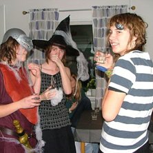 halloweenfest. &Aring;kare: jag, karro och kajsa.