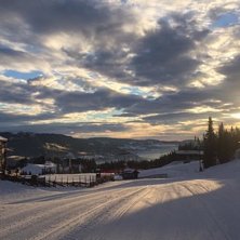 Kvitfjell mellomstasjon
.