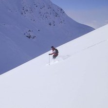 En h&auml;rlig sluttning i Hinteres Rendl.. Foto: John S&ouml;derberg. &Aring;kare: Filip Schrewelius.