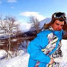 Puderdag i Bj&ouml;rkliden. Foto: Karin Henriksson. &Aring;kare: Nico Le Sellin.