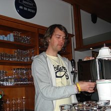 Marcus i Walt&euml;rs bar.. Foto: Jag.