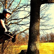 Jag p&aring; mountainboard. Foto: Erik Nykvist. &Aring;kare: Oskar Nykvist.
