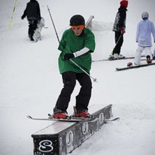 V&auml;sj&ouml; Railjam 2010. Foto: Pax Engstr&ouml;m Nystr&ouml;m. &Aring;kare: Ok&auml;nd.