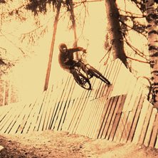 Wallride. Foto: Alexander Fagerstr&ouml;m. &Aring;kare: Oskar Lindberg.
