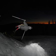 Nice sky...lincoln i f&ouml;rgrunden. Foto: Erik Hammarssten. &Aring;kare: Petter Elfsberg.