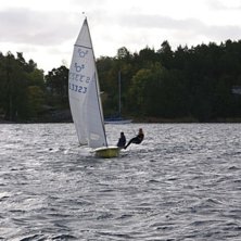 Lite sk&ouml;n h&ouml;st segling.. Foto: Lars.. &Aring;kare: Jonas&amp;amp;Ola.