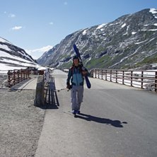 Efter &aring;ket var det dock en bit att traska.... Foto: Sofi Johansson. &Aring;kare: Johan Karlsson.