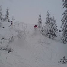 Drop i nysn&ouml; 40cm. Foto: Rasmus bremholt. &Aring;kare: Patric Millby.