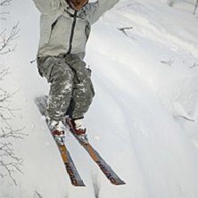 Dropp p&aring; 4~ meter.. Foto: Johan Dahlman. &Aring;kare: Alexander St&aring;hl.